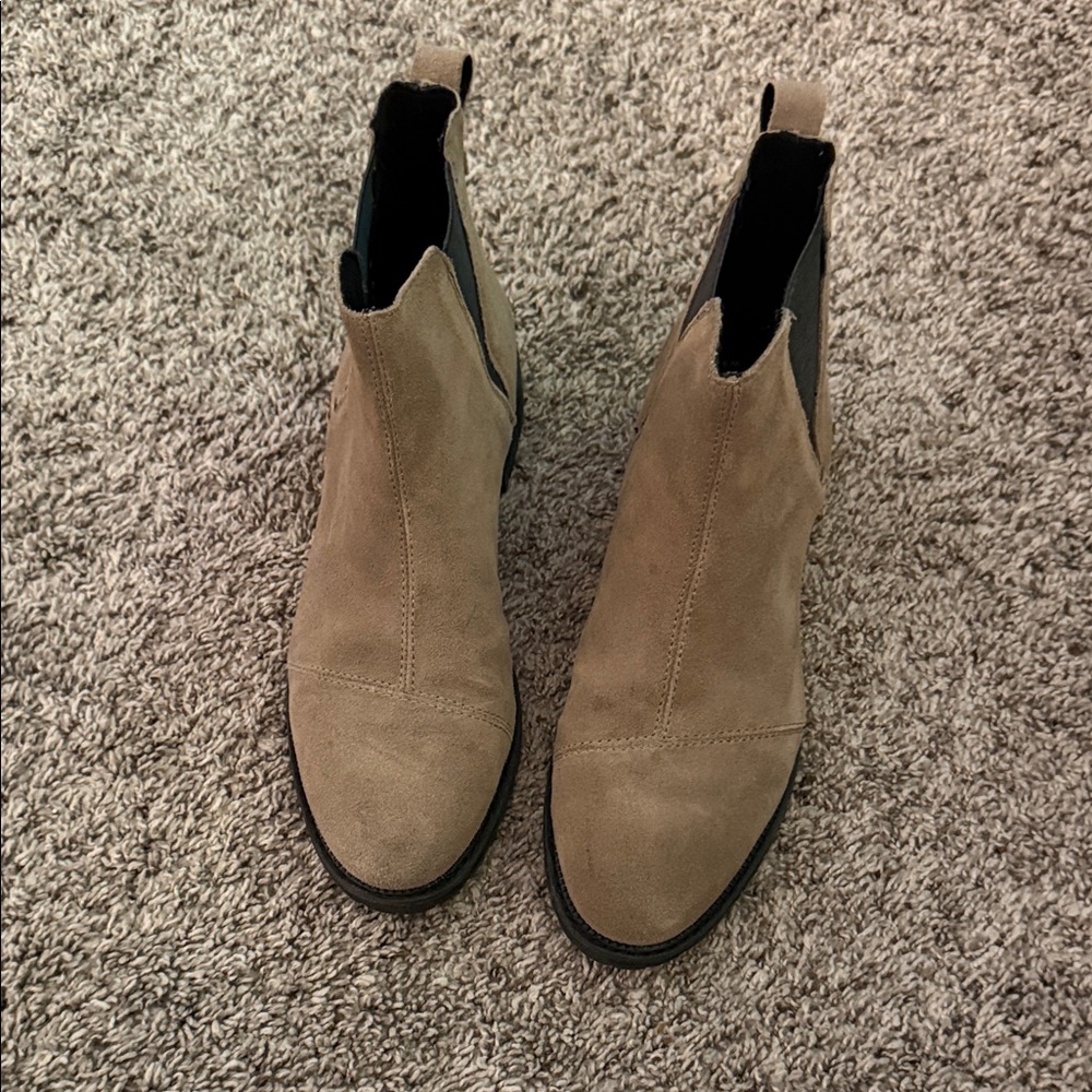 Toms Suede Ankle Boots